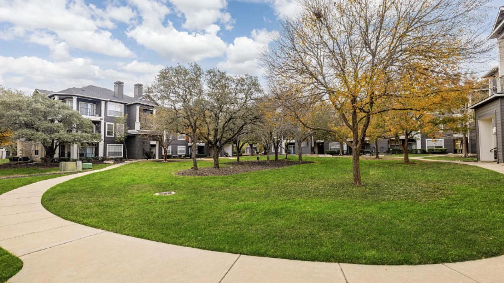 Landing At Preserve At Rolling Oaks - 1 Bedroom In Rolling Oaks Austin Exterior photo